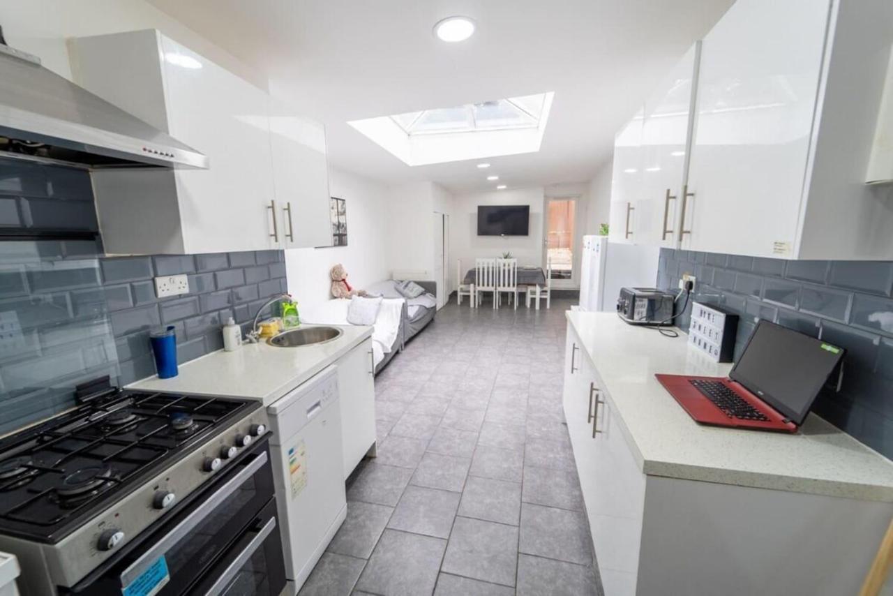 Studio Close To Selly Oak Train Station Μπέρμιγχαμ Εξωτερικό φωτογραφία