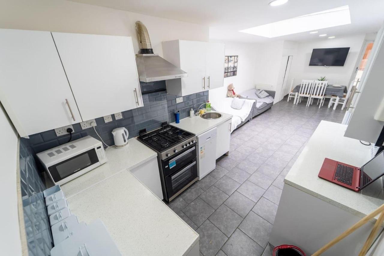 Studio Close To Selly Oak Train Station Μπέρμιγχαμ Εξωτερικό φωτογραφία